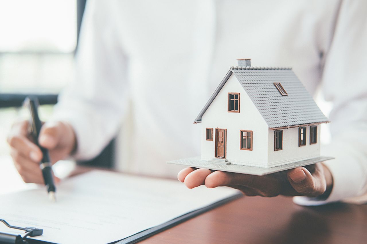 Zakup domu – jak zrobić to bezpiecznie?