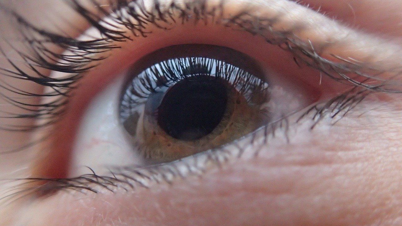Czy laserowa korekcja wzroku jest niebezpieczna?