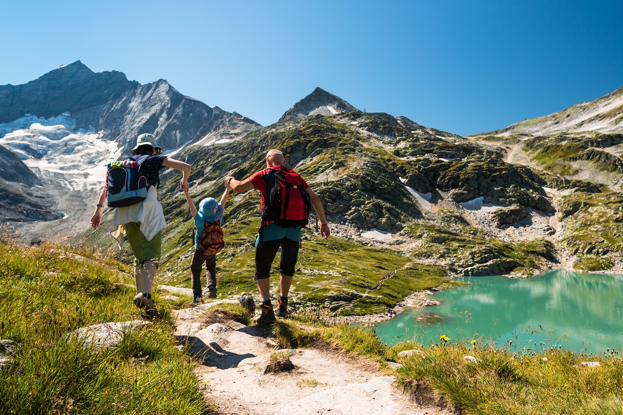 Komfortowa podróż w góry – co zabrać ze sobą?